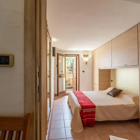 Free Parking - Stunning View Of Tavolara * Porto San Paolo (Sardinia)